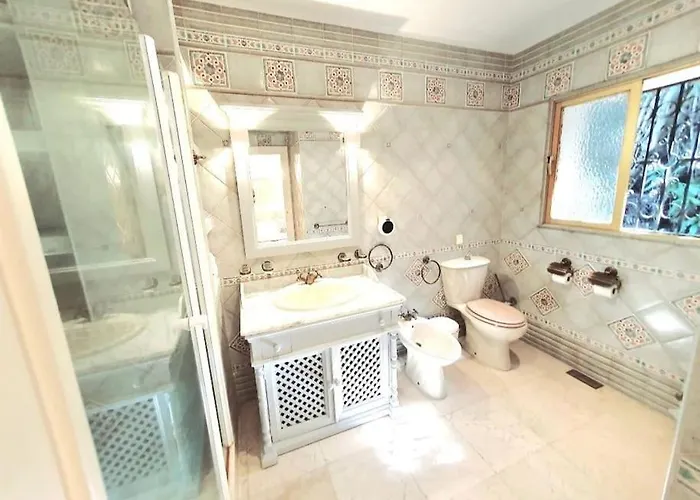 Kk * 马尔韦利亚